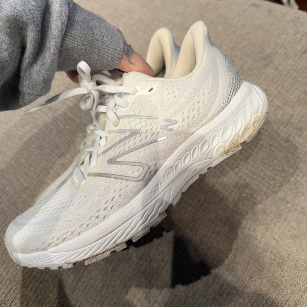 New Balance Women's freshfoam 880 sneakers